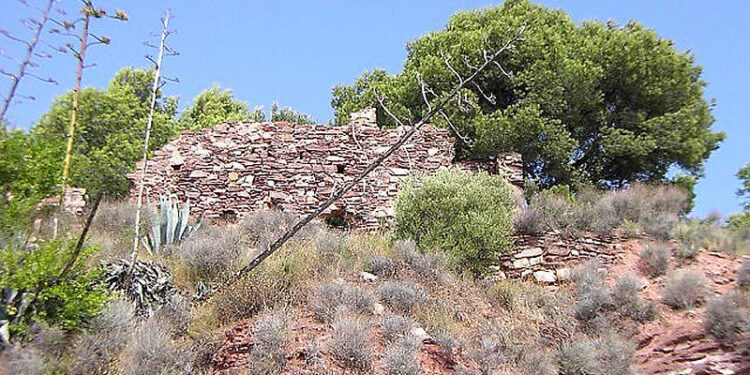 Ermita de San Cristóbal en Torres Torres